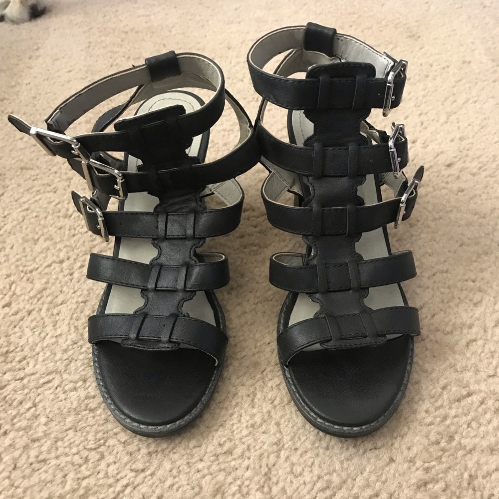 White Mountain Gemmy Sandals